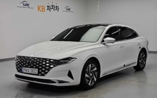 인천중고차량할부 더 뉴 그랜저 IG 하이브리드 르블랑 매물 사진 12 - 2022/10 92,489km