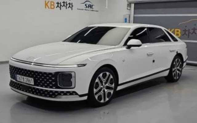 인천중고차량할부 그랜저 (GN7) 가솔린 2.5 2WD 매물 사진 7 - 2022/12 81,576km